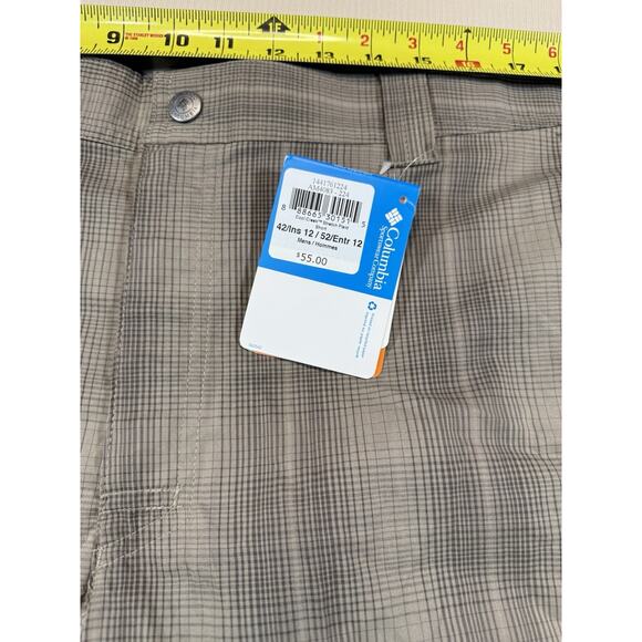 Columbia Cool Creek Plaid Shorts 42x12 Omni-Wick Gray Outdoor NWT - Picture 5 of 10